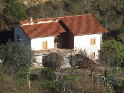 casa indipendente in vendita ad Apice
