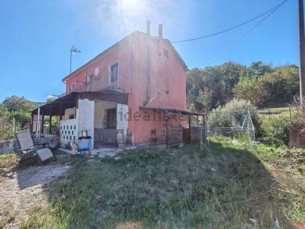 casa indipendente in vendita ad Apice