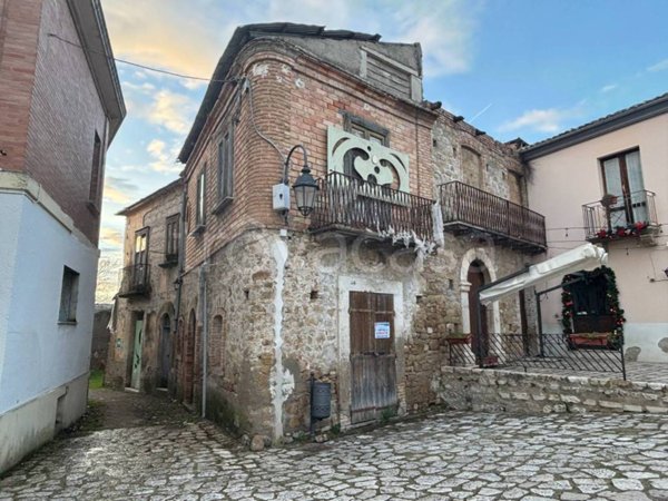 casa indipendente in vendita ad Apice