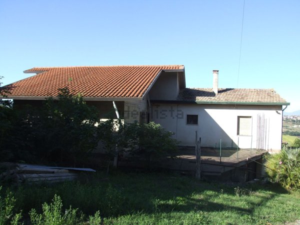 casa indipendente in vendita ad Apice