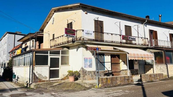 casa indipendente in vendita ad Apice