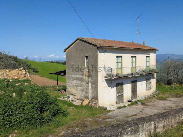 casa indipendente in vendita ad Apice