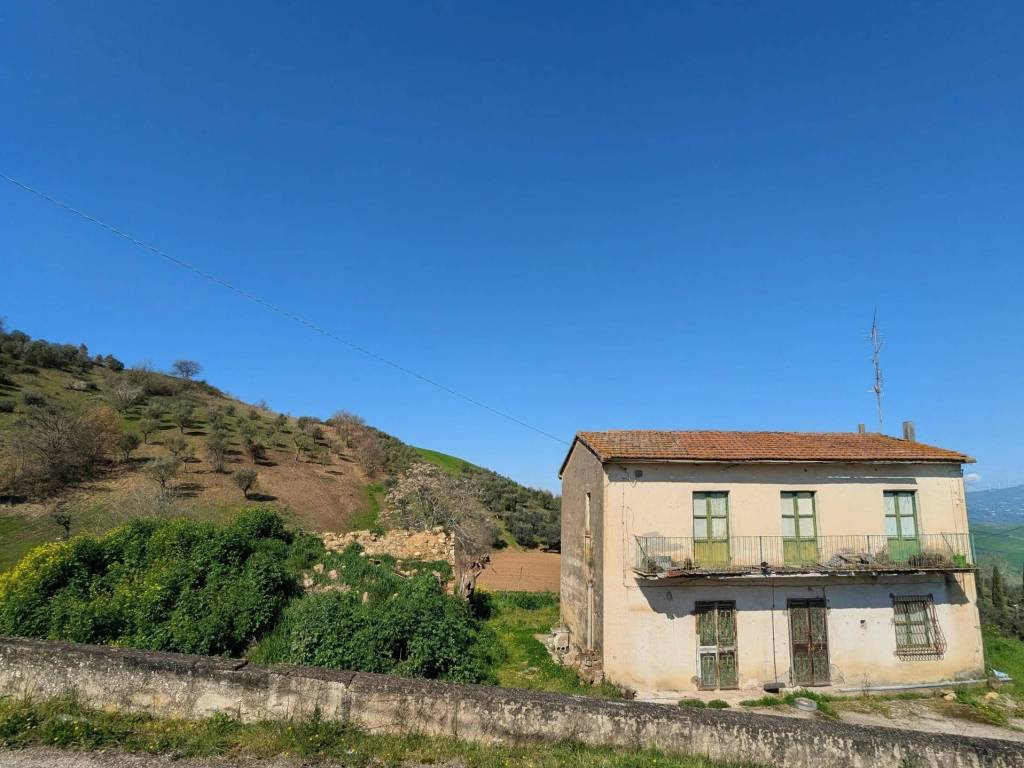 casa indipendente in vendita ad Apice