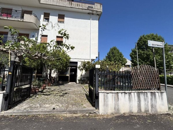 negozio in vendita ad Apice