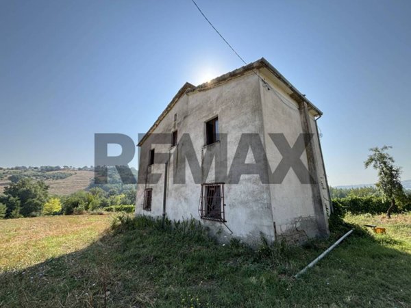 casa indipendente in vendita ad Apice