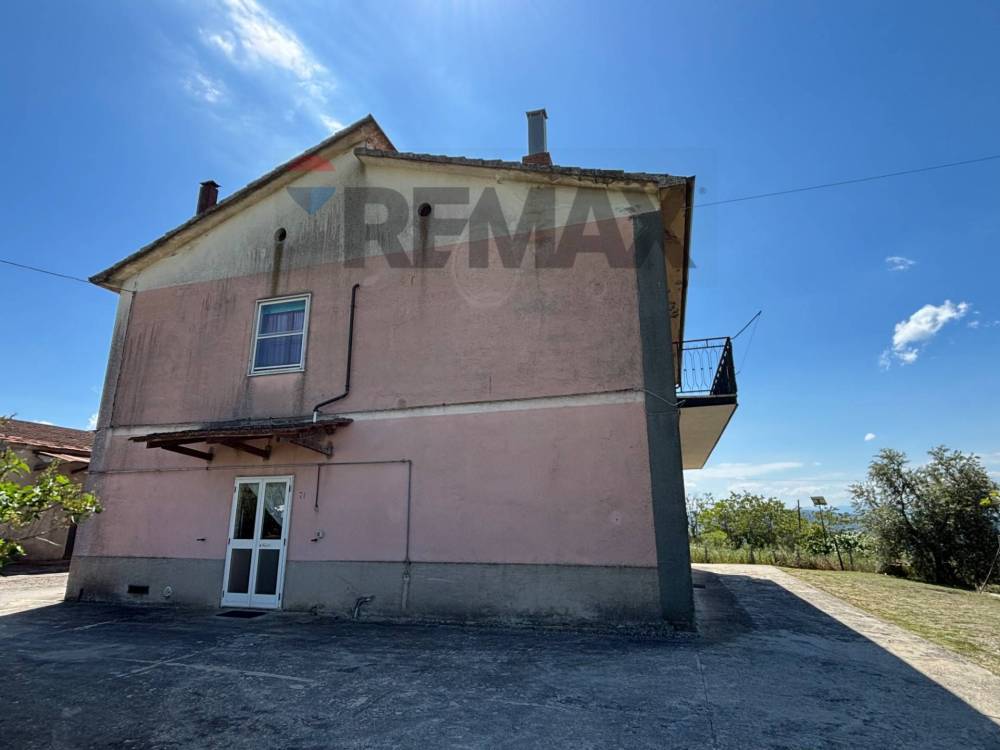 casa indipendente in vendita ad Apice