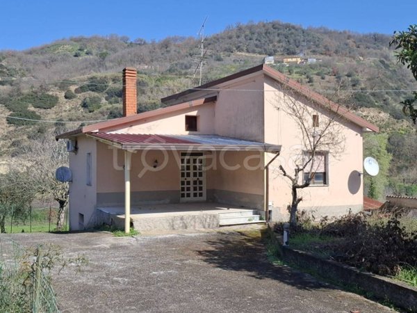 casa indipendente in vendita ad Apice