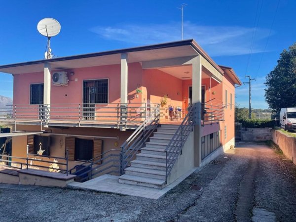 appartamento in vendita ad Apollosa