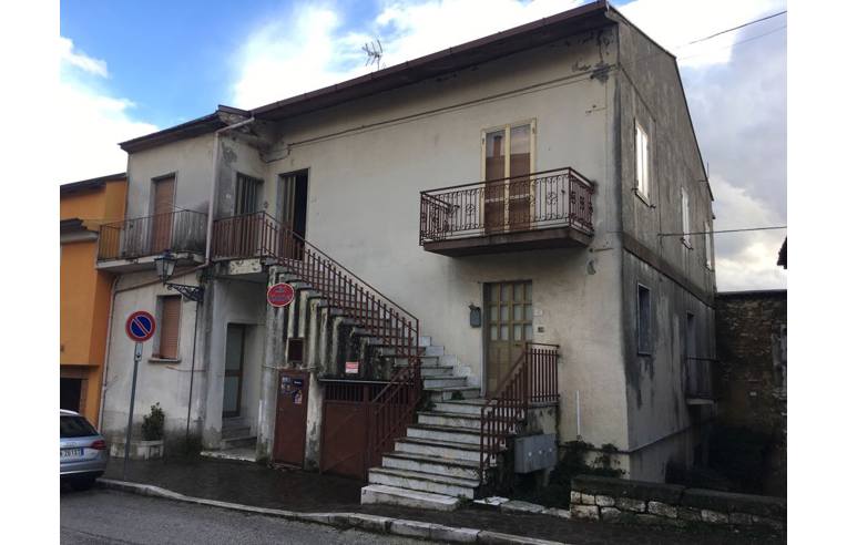 casa indipendente in vendita ad Apollosa