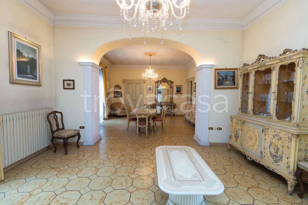 casa indipendente in vendita ad Arpaia