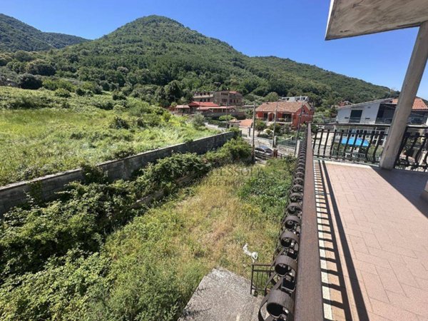 appartamento in vendita ad Arpaia