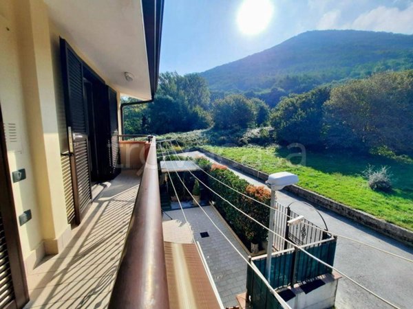 appartamento in vendita ad Arpaia