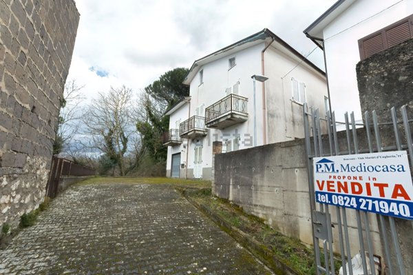 casa indipendente in vendita ad Arpaise