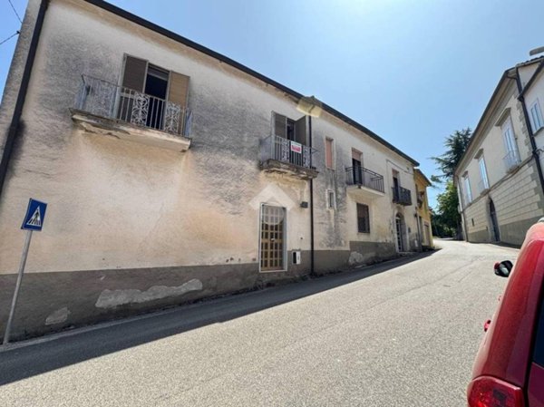 casa indipendente in vendita ad Arpaise in zona Casalprete
