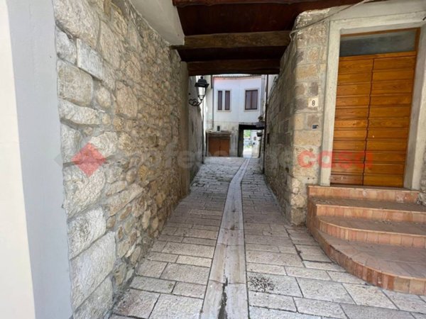 casa indipendente in vendita ad Arpaise