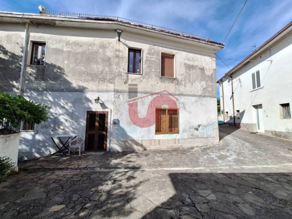 casa indipendente in vendita ad Arpaise