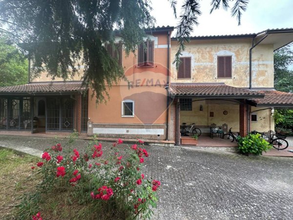 casa indipendente in vendita a Baselice