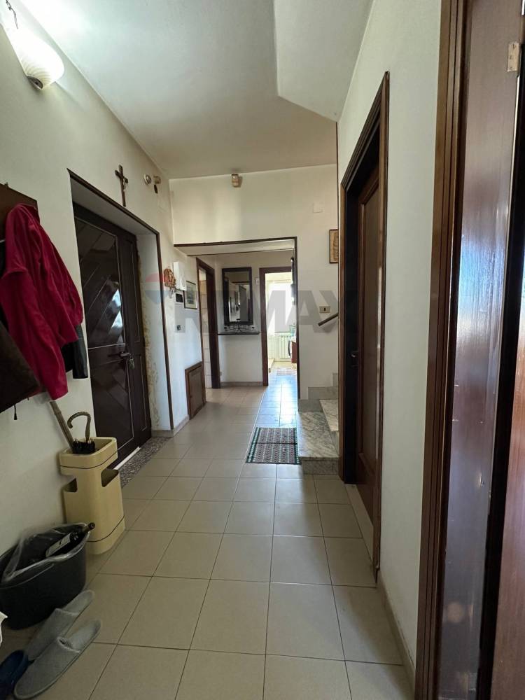 casa indipendente in vendita a Baselice