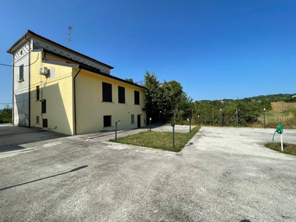 casa indipendente in vendita a Benevento