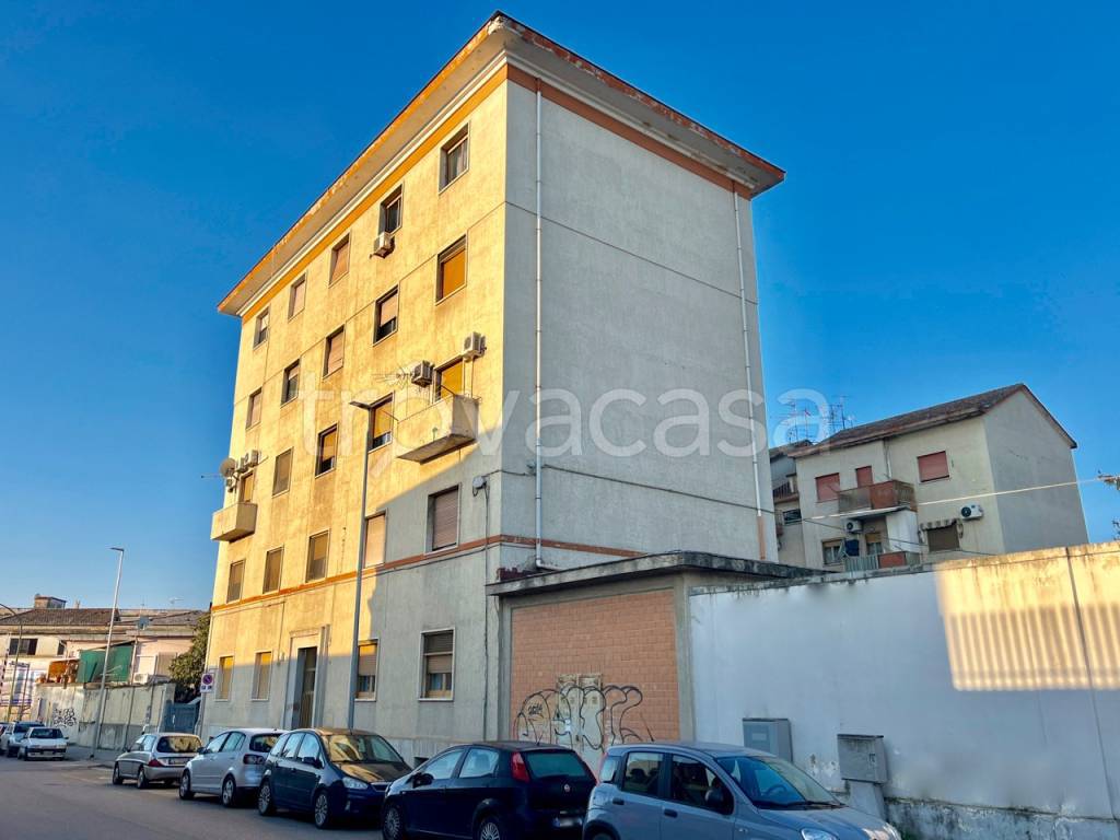 appartamento in vendita a Benevento in zona Ferrovia