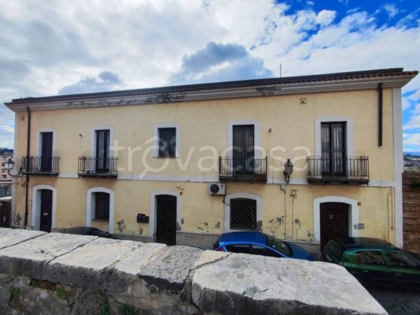 appartamento in vendita a Benevento in zona Centro Storico