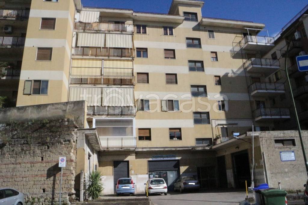appartamento in vendita a Benevento in zona Ferrovia