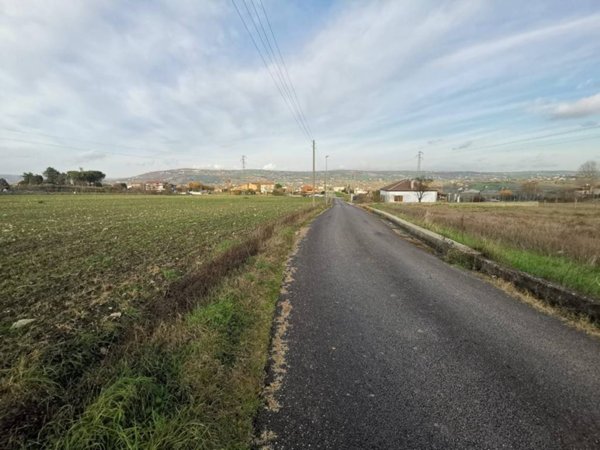 terreno agricolo in vendita a Benevento in zona San Vitale