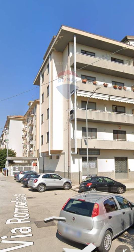 locale di sgombero in vendita a Benevento in zona Ferrovia