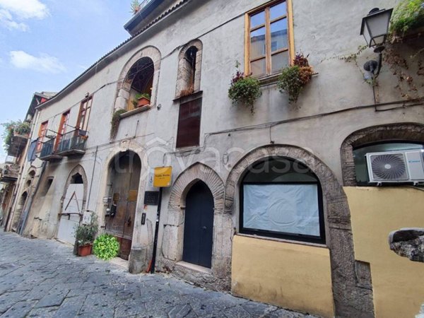 appartamento in vendita a Benevento in zona Centro Storico
