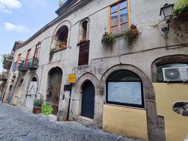 appartamento in vendita a Benevento in zona Centro Storico