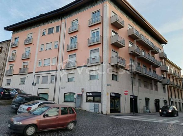 appartamento in vendita a Benevento in zona Centro Storico