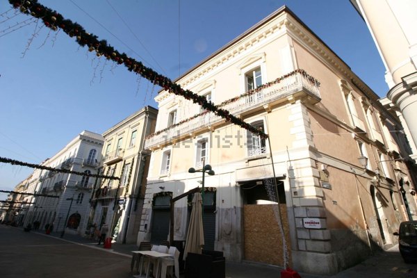 appartamento in vendita a Benevento in zona Centro Storico
