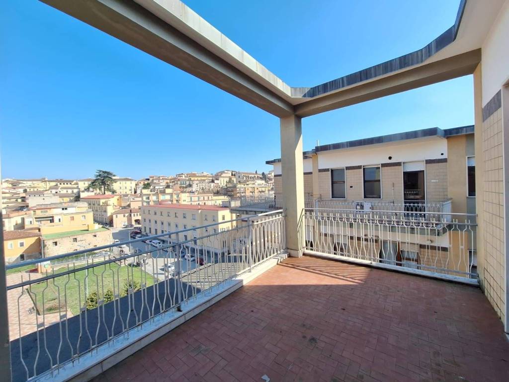 appartamento in vendita a Benevento in zona Centro Storico