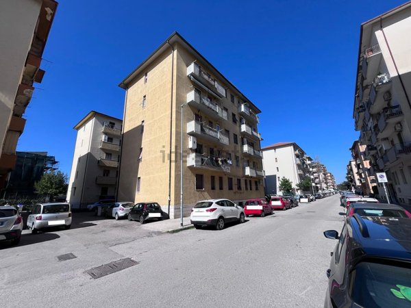 appartamento in vendita a Benevento in zona Ferrovia