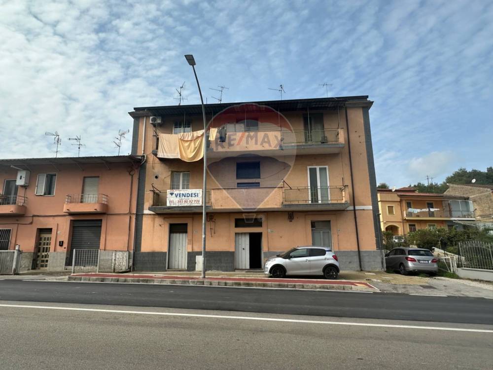 casa indipendente in vendita a Benevento in zona Epitaffio
