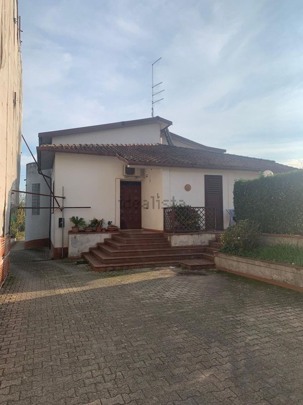 esavano in vendita a Benevento in zona Pacevecchia