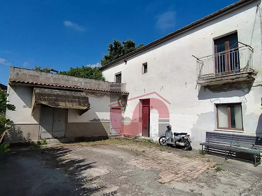 casa indipendente in vendita a Benevento in zona Torre Alfieri