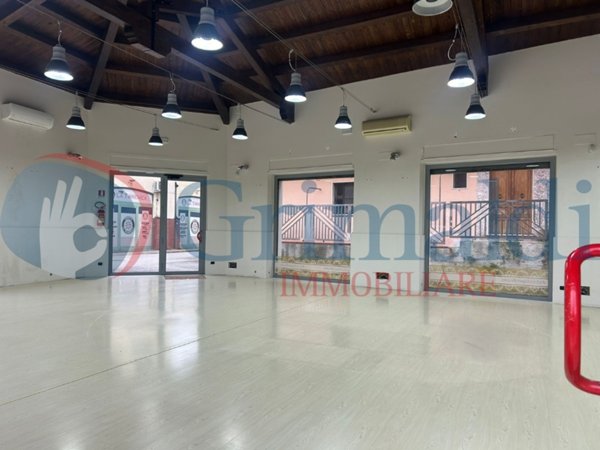 casa indipendente in vendita a Benevento in zona Centro Storico
