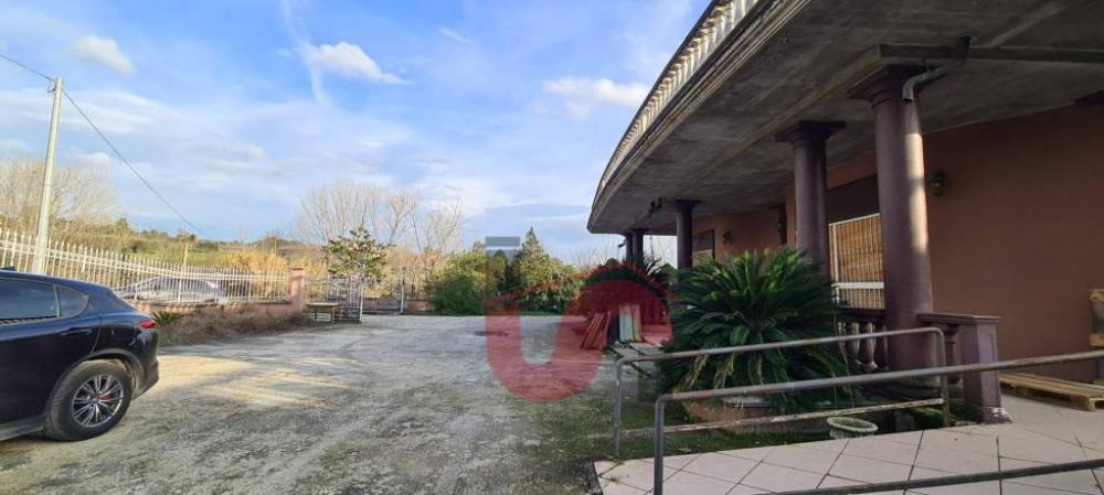 negozio in vendita a Benevento