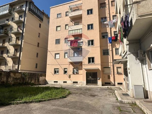 appartamento in vendita a Benevento in zona Ferrovia