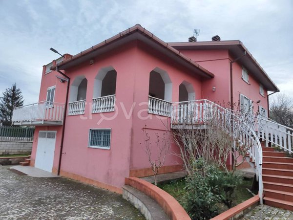 casa indipendente in vendita a Benevento