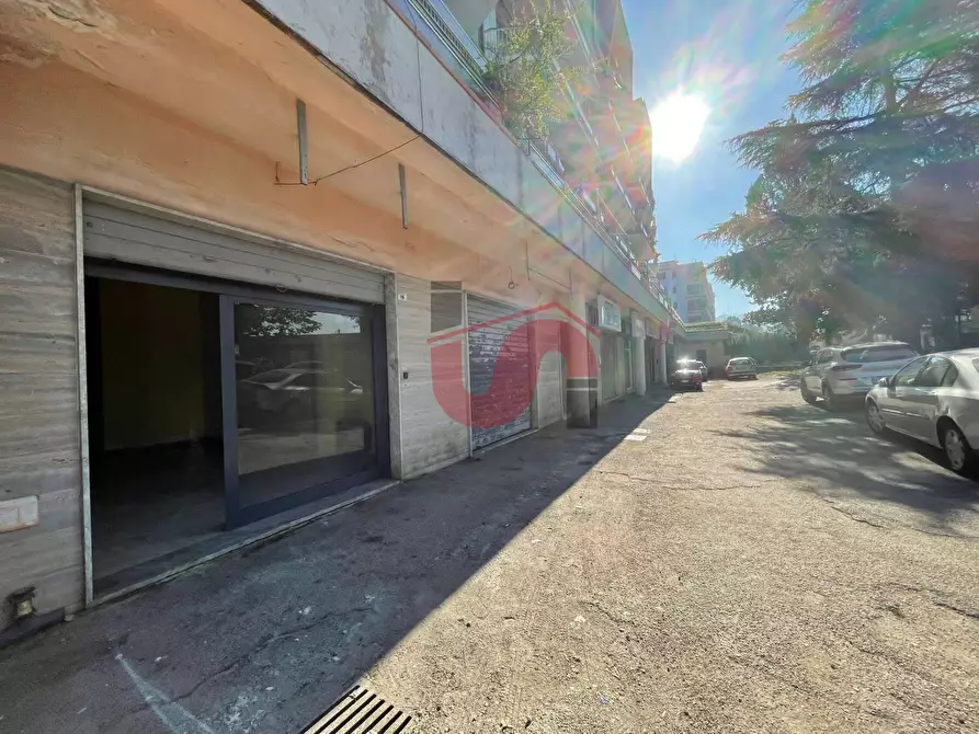 locale commerciale in vendita a Benevento