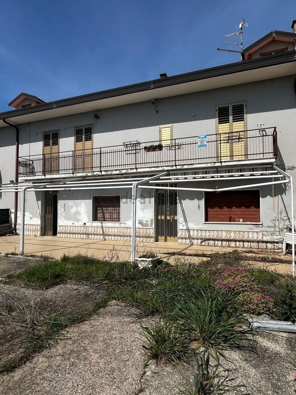 casa indipendente in vendita a Benevento