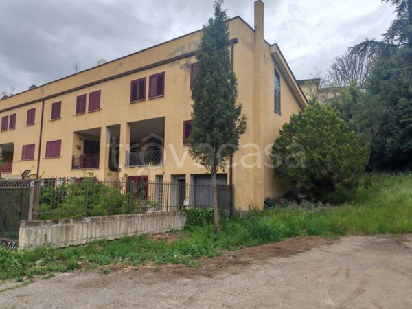 casa indipendente in vendita a Benevento