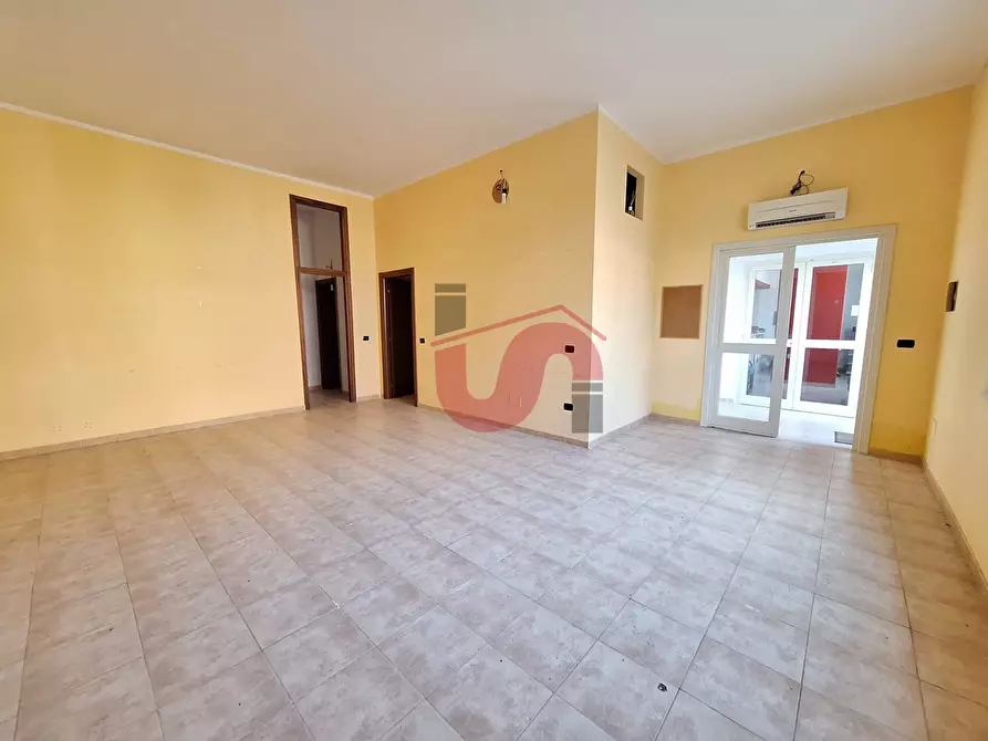 locale commerciale in vendita a Benevento