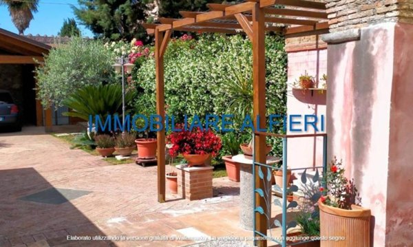 casa indipendente in vendita a Benevento in zona Centro Storico