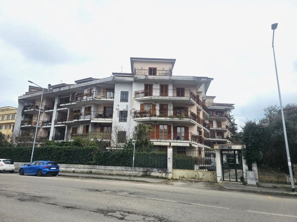 appartamento in vendita a Benevento in zona Pacevecchia
