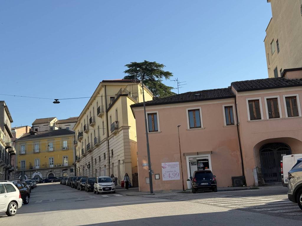 appartamento in vendita a Benevento in zona Centro Storico