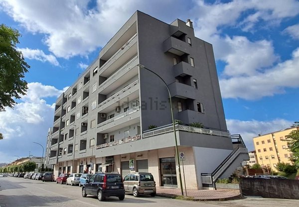 appartamento in vendita a Benevento in zona Ferrovia