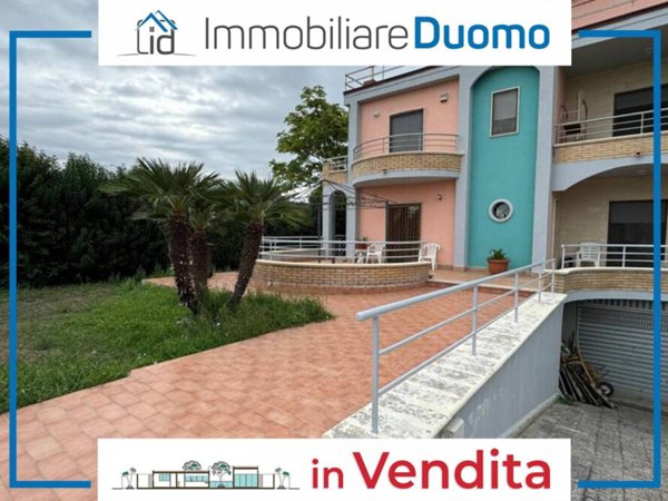 casa indipendente in vendita a Benevento in zona Libertà